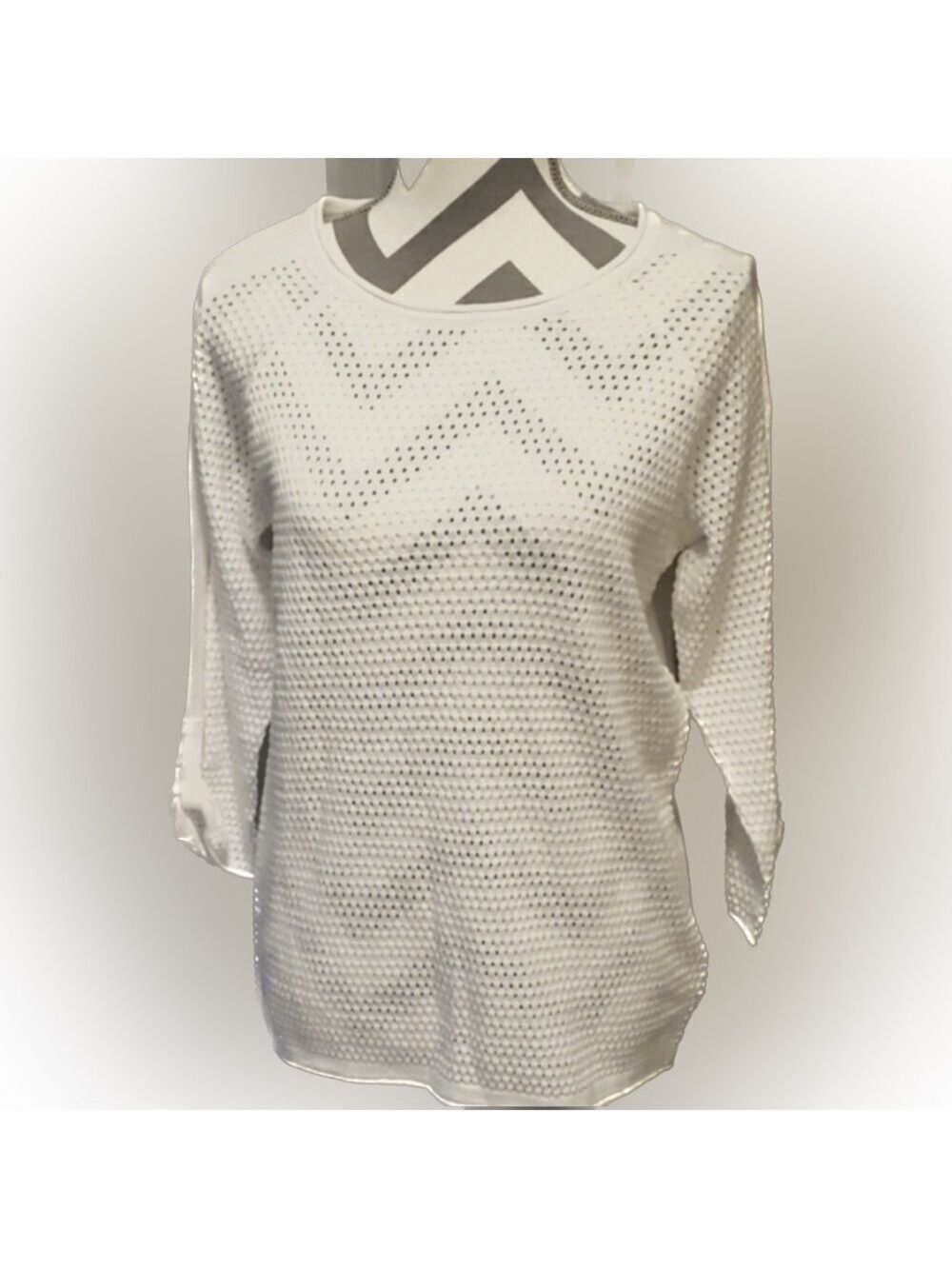 Tribal White Pointelle Sweater Size Medium